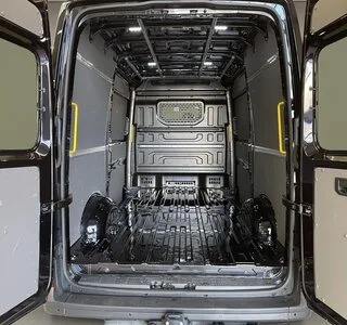 VW Crafter Kasten 35 mittellang Hochdach
