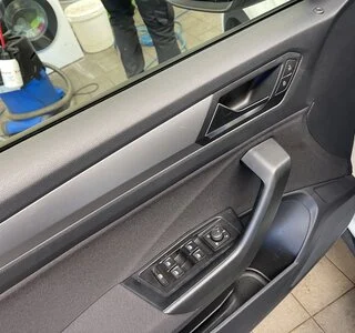 VW T-Roc 1.0 TSI Life