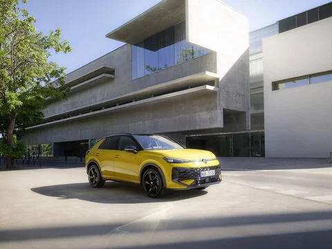 Der Neue VW T-Roc Life 1.5 l eTSI OPF