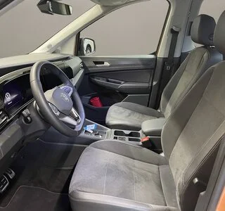 VW Caddy 1,5 TSI Style