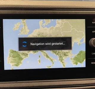 VW Crafter Kasten 35 mittellang Hochdach