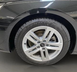 Audi A4 35 2.0 TFSI Avant S-Line