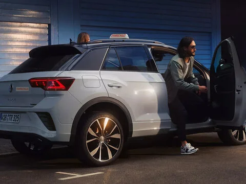 Angebot für Fahrschulen: VW T-Roc Goal 2.0 l TDI