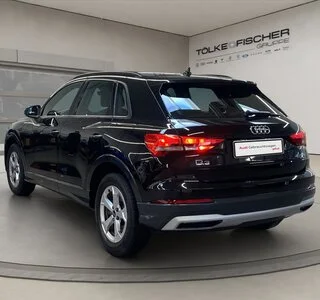 Audi Q3 40 quattro advanced