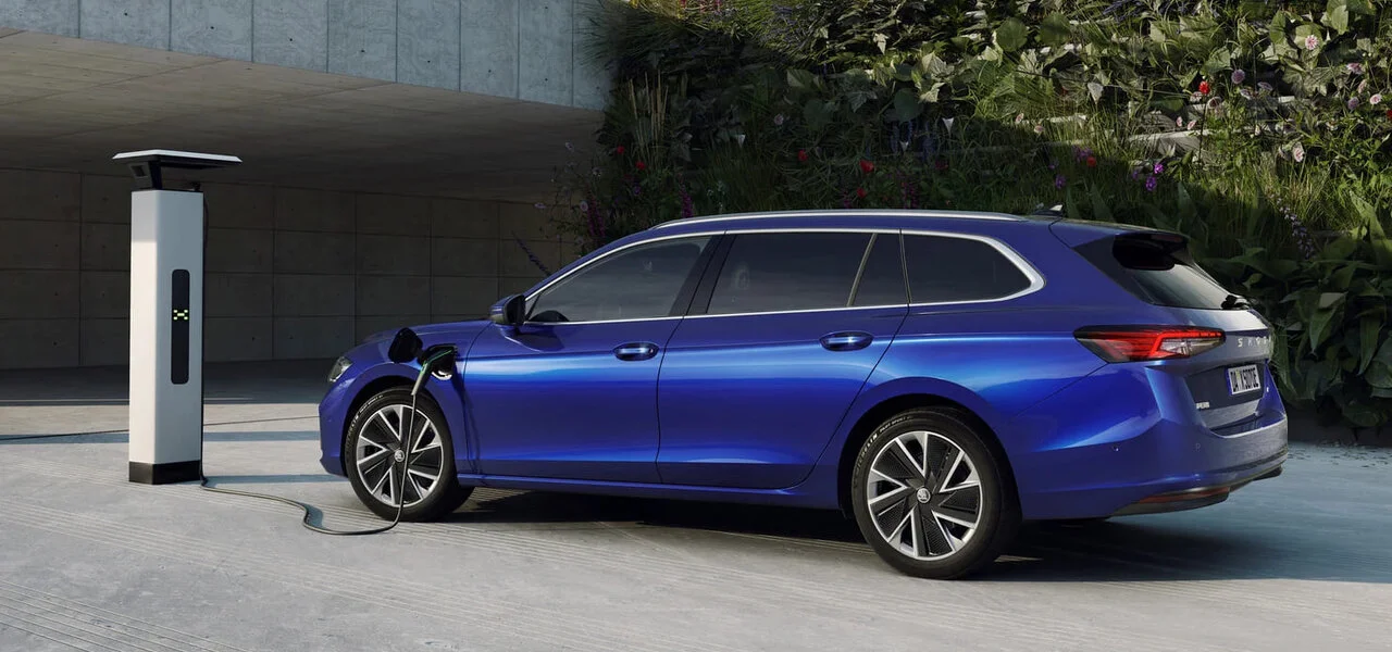 e-motion: Skoda Superb Combi Selection