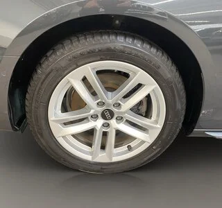 Audi A4 35 2.0 TFSI Avant advanced