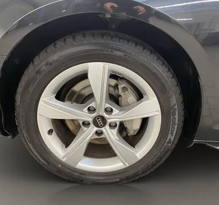 Audi A4 40 Avant advanced