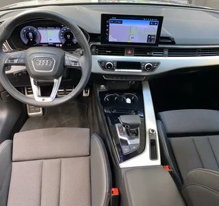 Audi A4 30 2.0 TDI Avant S-Line