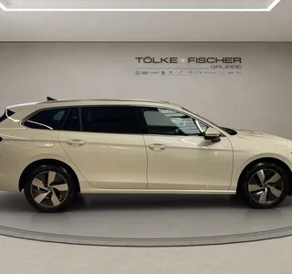 VW Passat Variant 2.0 TDI Elegance