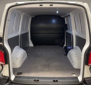 VW T6.1 Transporter Kasten 2.0 TDI
