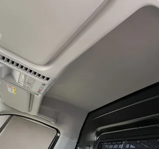 VW Crafter Kasten 35 mittellang Hochdach