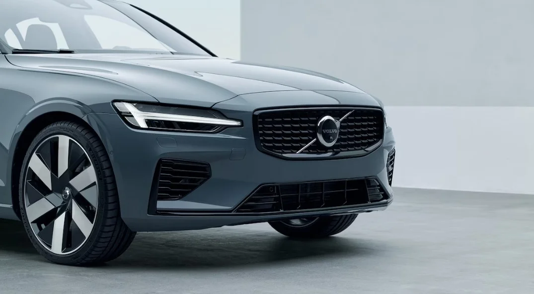 Die Frontansicht des Volvo S60.